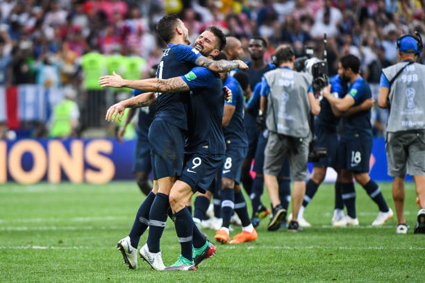 中表现优异 中表现优异