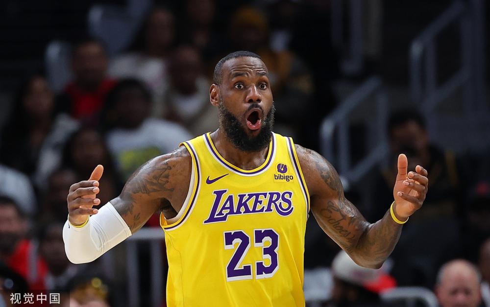 “篮球运动在全球范围内普及，青少年参与度提升”.